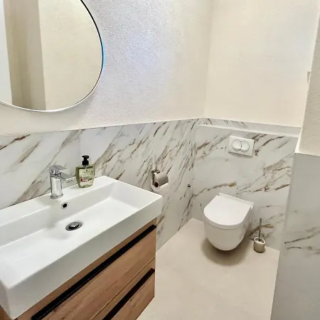Runcika Luxury