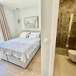 Runcika Luxury Lukoran