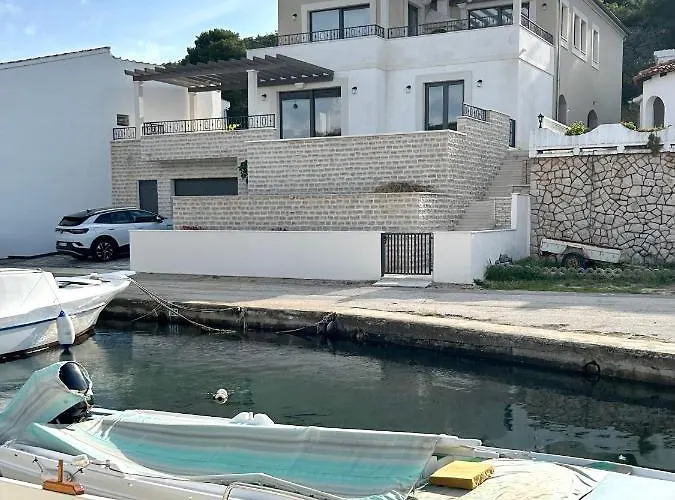 Runcika Luxury * Lukoran