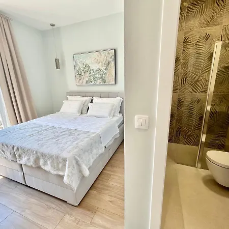 Runcika Luxury Lukoran